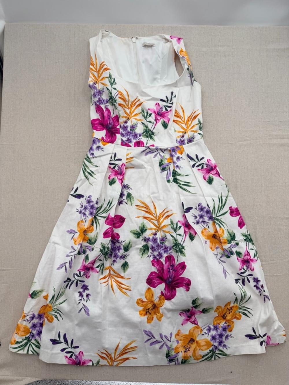 New York & Company Eva Mendes White Blouse Label